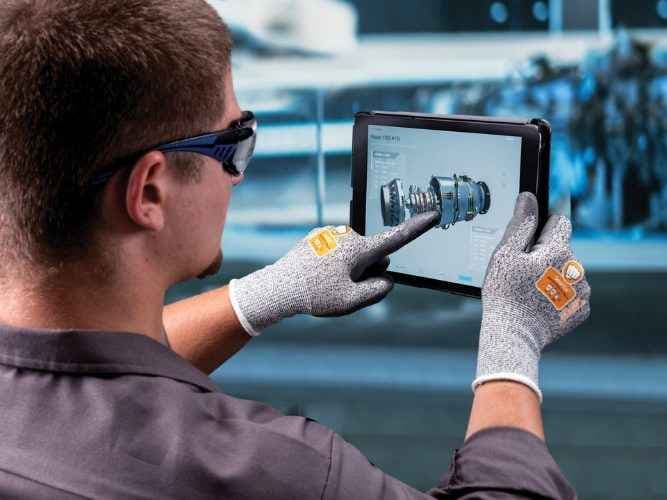 Brass Knuckle Launches Touchscreen Gloves for Hands-On Workers